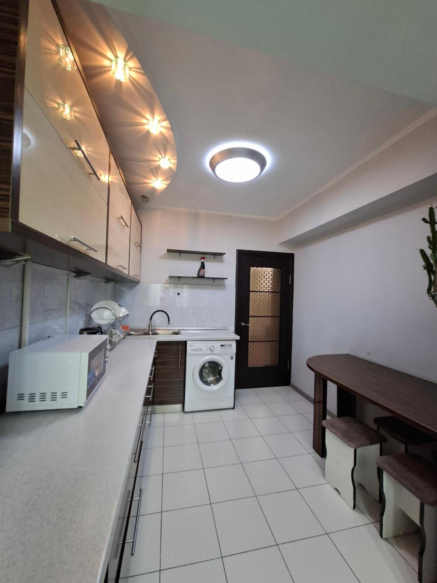 Apartment In Street Kievskaya 49 Biszkek Zewnętrze zdjęcie
